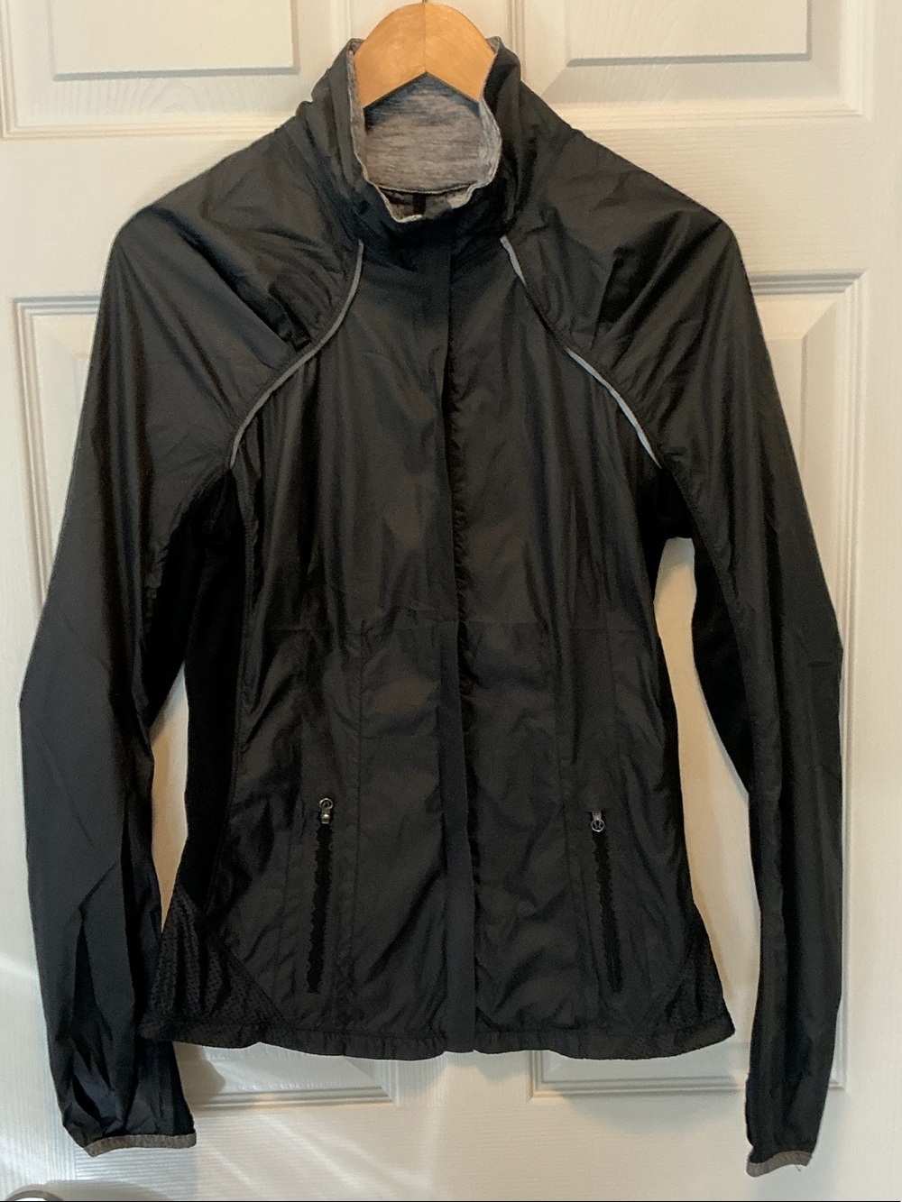 Black Women's Lightweight Zip-Front Jacket